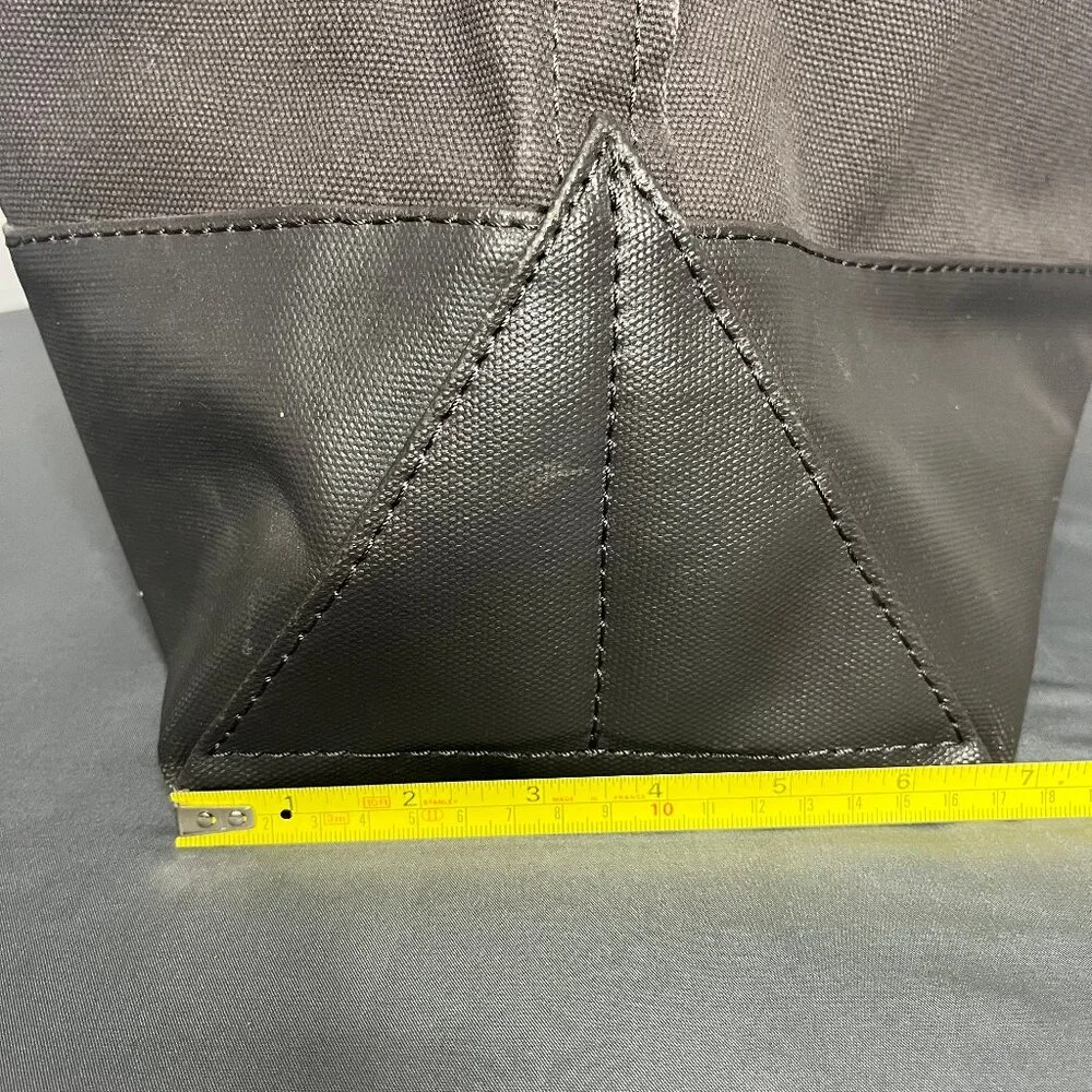 Eddie Bauer Boat Tote XL Waxed Canvas Bag Well Seasoned Outdoor Utility Garden - Picture 11 of 15